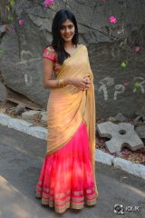 Hebah Patel at Nenu Naa Boy Friends Movie Opening